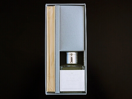 パレスホテル東京のロビーの香り　オリジナルアロマリードディフューザー　Pure Tranquility　ブログ　口コミ　レビュー　感想　おすすめ