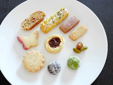 BONBONS DE Kの「La Boîte à bonheur ～numéro quatre～ グルテンフリークッキー缶」#4