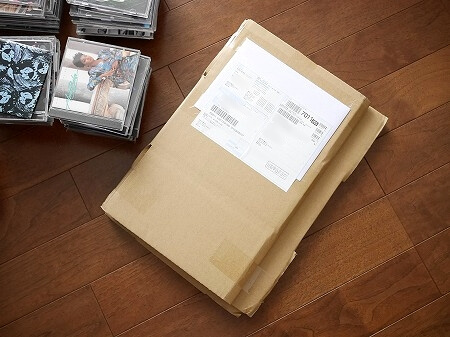 HMVのCD買取サービスの梱包用ダンボール