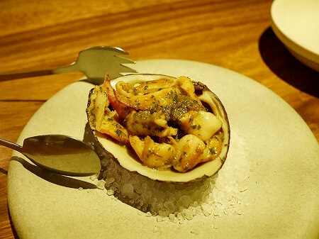 新富町のジビエレストラン「ビストロ ハマイフ」のホッキ貝のブルゴーニュ焼き