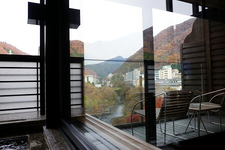 「鬼怒川金谷ホテル」宿泊記、グレードアップ和洋室の露天風呂からの眺め・景色