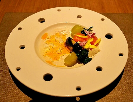 鬼怒川金谷ホテル宿泊記、「ダイニング JOHN KANAYA」での夕食、八汐鱒など