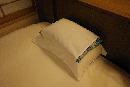 鬼怒川金谷ホテル宿泊記、スタンダード和洋室の枕