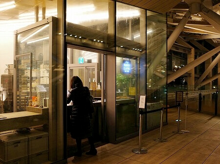 高輪ゲートウェイ駅のシュークリーム屋さん「MAISON CLASSIC FACTORY」